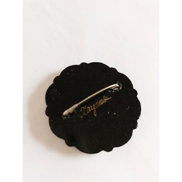 Vintage Russian Floral Brooch Hand-Painted Lacquer Finish - Picture 3 of 6